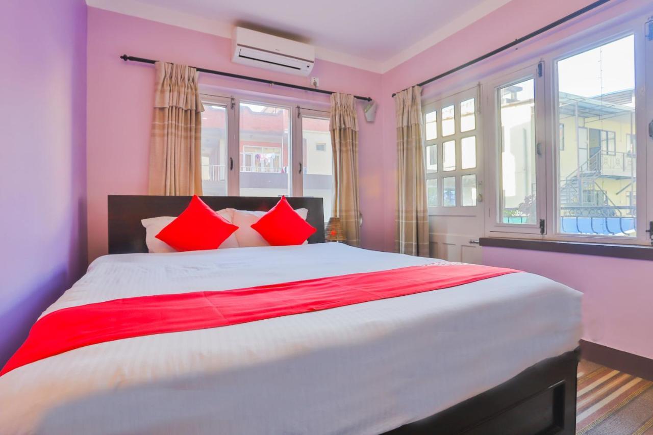 Oyo 720 Lekali Homes And Restaurant Kathmandu Buitenkant foto